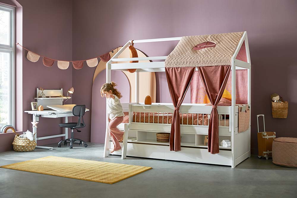 Kinder-Himmelbett mit vielfältigem Stauraum - Lifetime Kidsroom